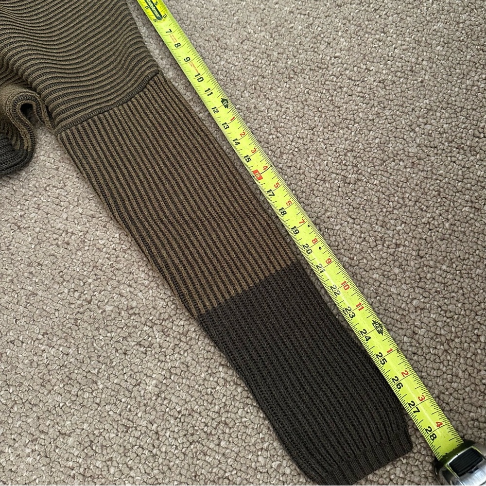 Max Studio sweater - Picture 6 of 9
